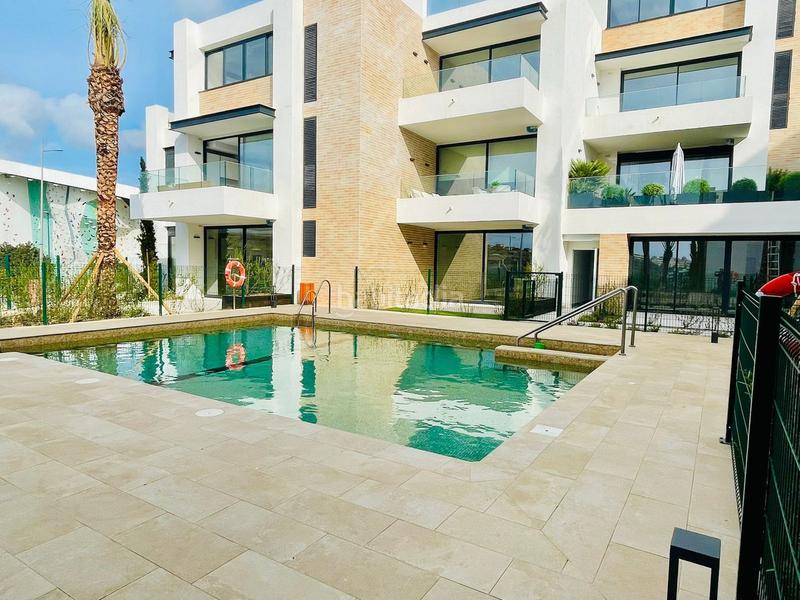 Foto 10540be5-5e95-434f-8afc-9378b6c1660f. Ground floor with heating parking pool in Bel - Air Estepona