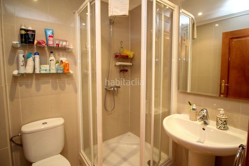 Foto 17631e9a-ba21-4b06-a935-a9a29c97e7de. Rez-de-chaussée avec chauffage parking piscine dans Mijas