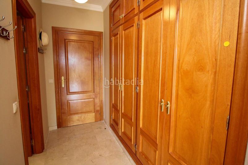 Foto 9138ac84-12a7-445a-bc12-c35c2af93fea. Rez-de-chaussée avec chauffage parking piscine dans Mijas