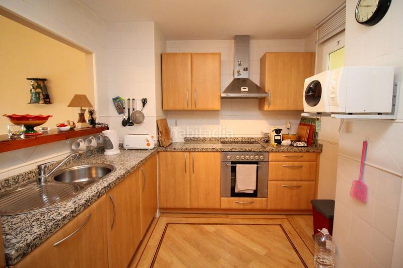 Foto ad212978-8963-4498-9eea-c138c7cb40c7. Rez-de-chaussée avec chauffage parking piscine dans Mijas