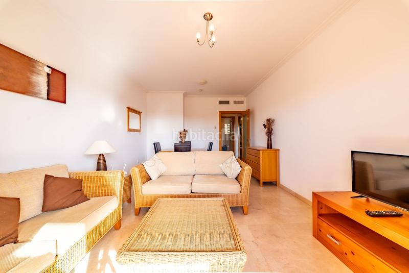 Foto 2701a42a-fa18-444b-8d0f-fb693ac638a5. Planta baixa amb calefacció aparcament piscina a Casares