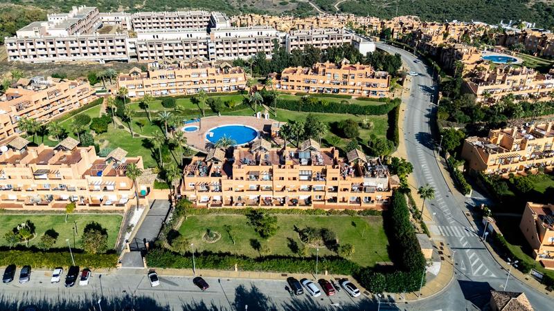 Foto 314186c3-0311-45fa-9a88-ccf654bf2083. Planta baixa amb calefacció aparcament piscina a Casares