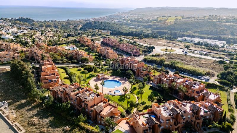 Foto 8304a731-c2bd-4a26-9fbb-e8d4ae6af1c9. Planta baixa amb calefacció aparcament piscina a Casares