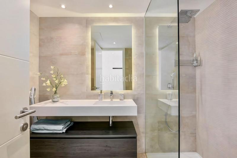 Foto aededfa8-cef2-4b2a-881d-a74d36a2b70a. Ground floor with heating parking pool in Casares pueblo Casares