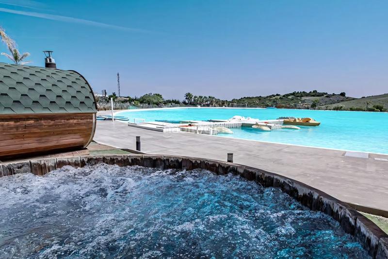 Foto c8095c94-1db7-47e6-a7d9-c1bd5a75859a. Ground floor with heating parking pool in Casares pueblo Casares