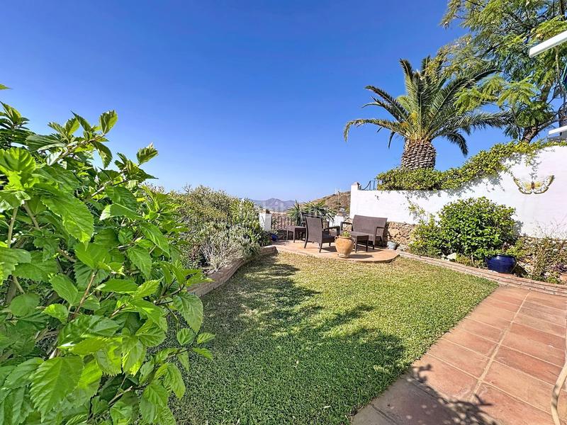 Foto 62d8ae15-cc43-4b70-be48-53fa4088c7c6. Casa bifamiliare con riscaldamento parcheggio piscina in Mijas