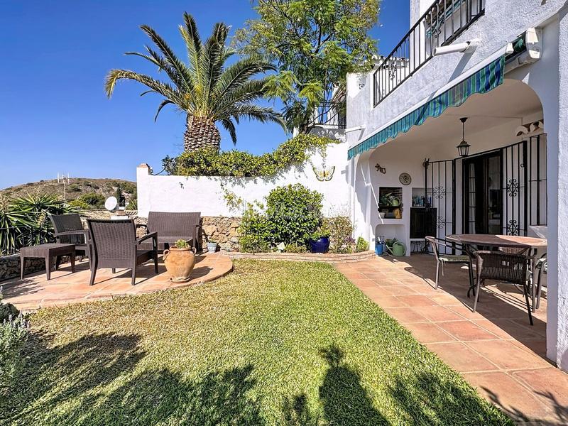 Foto d1863ce0-dab9-4580-a3b4-118587df4e2e. Casa bifamiliare con riscaldamento parcheggio piscina in Mijas