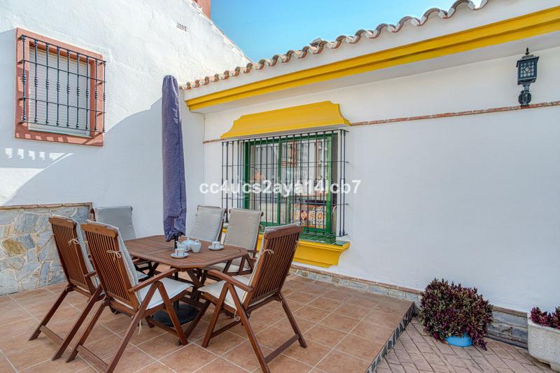 Foto 8d42d191-438e-430f-af3f-6385eda60d4d. Maison jumelée avec chauffage parking piscine dans Riviera del Sol Mijas