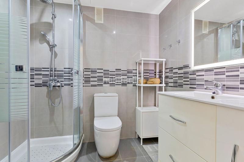 Foto 0ddad2bf-4a7d-4ad9-aece-e7edd8324d23. Apartament amb aparcament a Centro ciudad Fuengirola