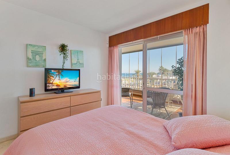 Foto bbe8741f-3d5c-4c18-9ad8-f84d4e905185. Apartament amb aparcament a Centro ciudad Fuengirola