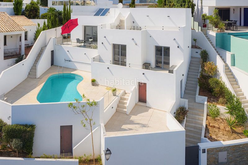 Foto 3ad87c6b-8495-4468-a4d5-bd3d54b1799e. Xalet amb calefacció aparcament piscina a la cala Mijas Mijas