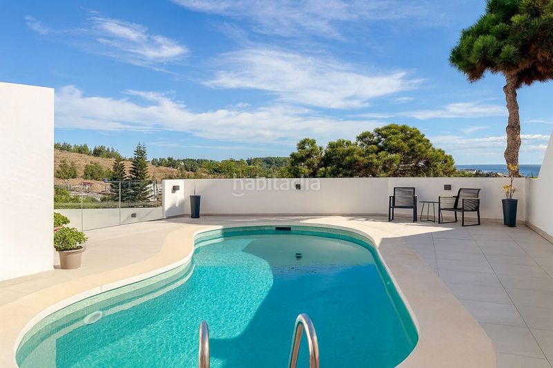 Foto 3b6f0d67-10de-42e3-9a16-9899137df83b. Xalet amb calefacció aparcament piscina a la cala Mijas Mijas