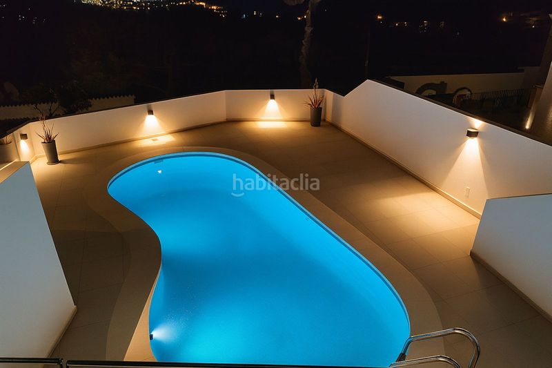 Foto b6b1da29-06a2-45a8-bbf7-d1a48ee880d8. Xalet amb calefacció aparcament piscina a la cala Mijas Mijas