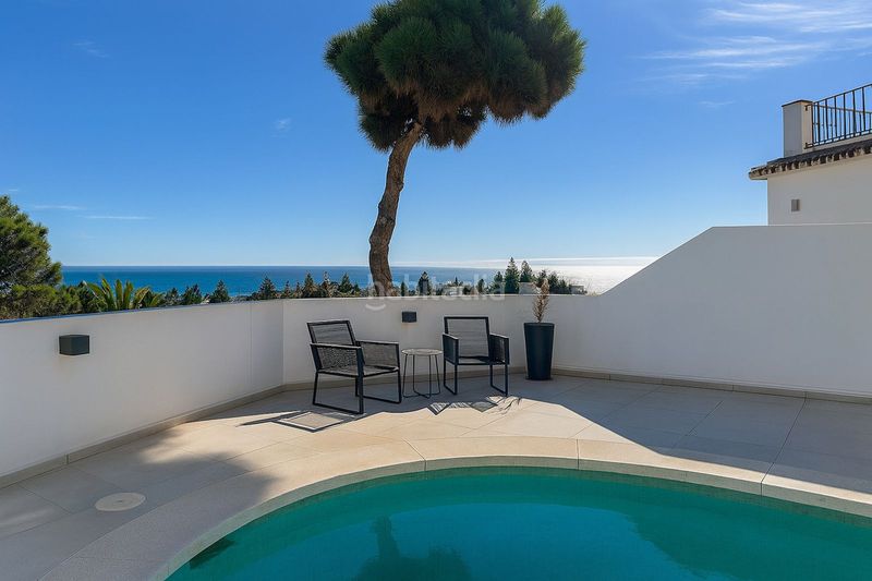Foto f14fb20b-4542-4ed0-ac02-8776e9593f4c. Xalet amb calefacció aparcament piscina a la cala Mijas Mijas