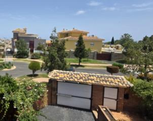 Xalet a Arroyo de la Miel. Villa aislada de 4 dormitorios en benalmadena