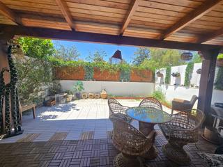 Planta baja en El Pinillo. Apartamento en planta baja de 2 dormitorios en el pinillo