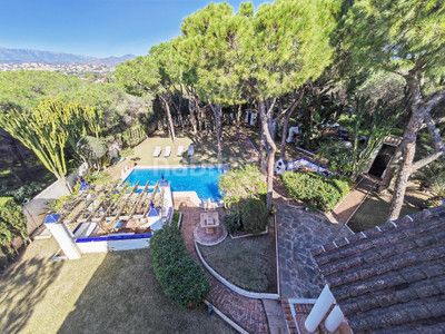 Foto 237ec626-731e-4723-a973-e89ba8fefccd. Xalet amb calefacció aparcament piscina a Marbesa Marbella