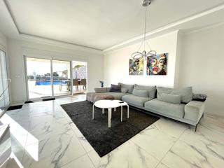 Xalet a Centro. Villa aislada de 7 dormitorios en mijas costa