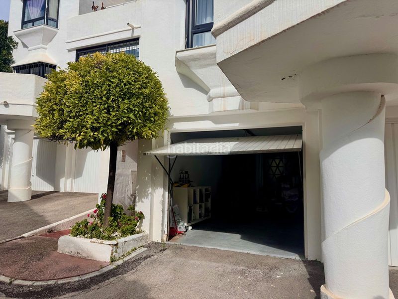 Foto 39e9b75c-4aa3-48c1-9a51-c81d884e4e9c. Apartament amb calefacció aparcament piscina a Calahonda Mijas
