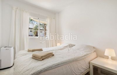 Foto f2744201-1a21-4f6e-9da8-6e9f610b8dcc. Apartament amb calefacció aparcament piscina a Manantiales-Estación de Autobuses Torremolinos