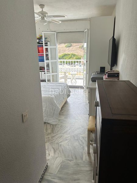 Foto 744fdefc-a950-4f3d-951a-e7206015321b. Apartamento  en planta media de 3 dormitorios en Fuengirola