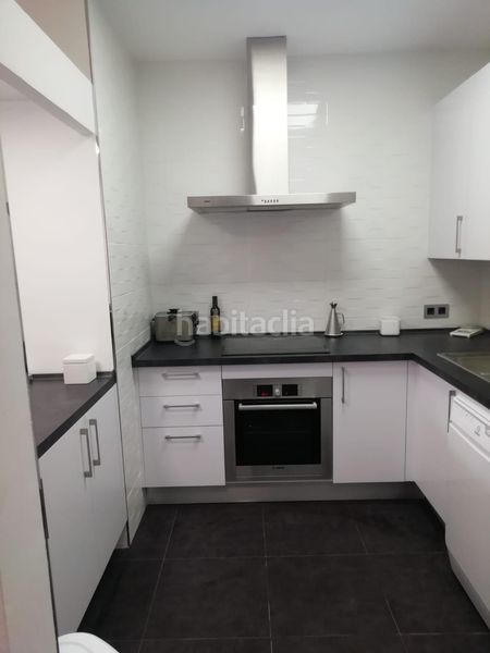 Foto 98314cc1-fee1-4609-8628-6f0531d5b8d7. Apartamento  en planta media de 3 dormitorios en Fuengirola