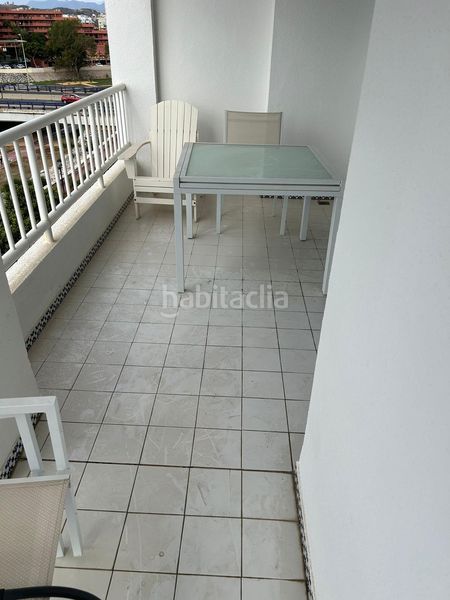 Foto a2bb1879-a413-4ecc-a22e-0ef81fabccc0. Apartamento  en planta media de 3 dormitorios en Fuengirola