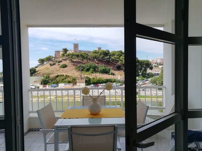 Foto ebb22f0a-339e-45d6-9e3e-12d3cdb16dff. Apartamento  en planta media de 3 dormitorios en Fuengirola