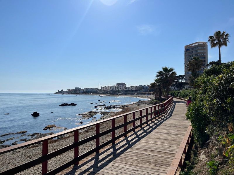 Foto aa6acffe-237f-4a79-a4e6-d3c9e6b6ba81. Casa adossada amb calefacció aparcament piscina a Mijas