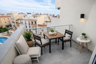 Apartament a La Carihuela - Los Nidos. Apartamento en planta media de 2 dormitorios en la carihuela