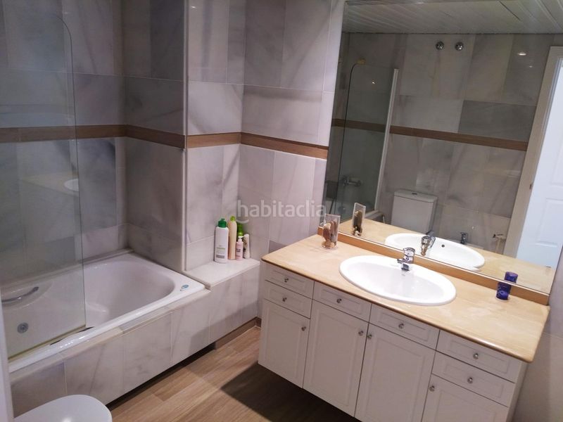 Foto 51f76f67-7059-4657-a3f1-f40228955974. Apartamento  en planta media de 2 dormitorios en benalmadena en Benalmádena