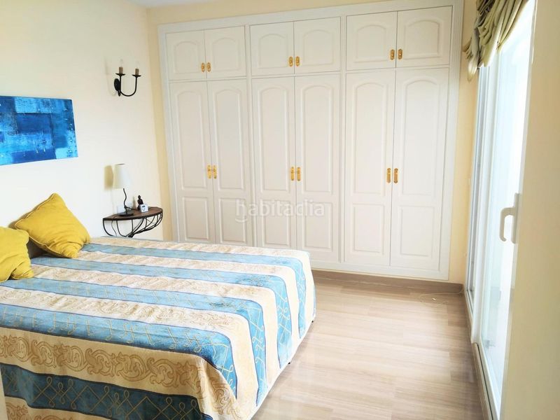 Foto ab88fa3f-a742-4c1b-a0af-54921740a888. Apartamento  en planta media de 2 dormitorios en benalmadena en Benalmádena