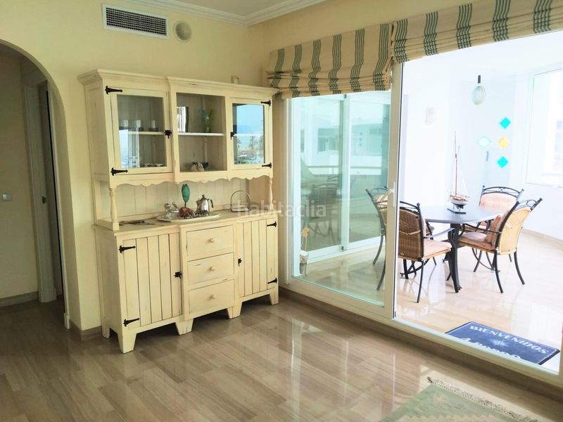 Foto ca3dbef1-038c-4cf0-9e33-0bdb15c3bb9c. Apartamento  en planta media de 2 dormitorios en benalmadena en Benalmádena