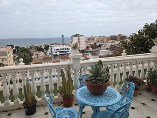 Appartement in Montemar. Apartamento en planta media de 3 dormitorios en montemar