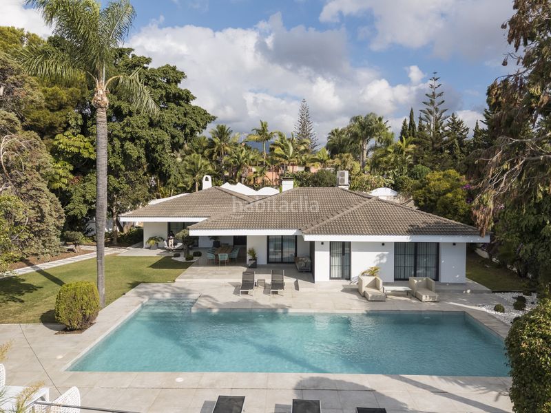 Foto b89c2d31-ec58-4df4-b610-7f709ba9177f. Xalet amb calefacció aparcament piscina a Aloha Marbella