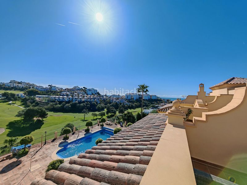 Foto d2800865-4b14-43da-963c-77ca96e4bad9. Casa adossada amb calefacció aparcament piscina a Mijas