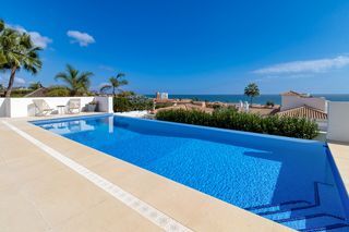 Chalet à La Cala Mijas. Villa aislada de 4 dormitorios en la cala de mijas