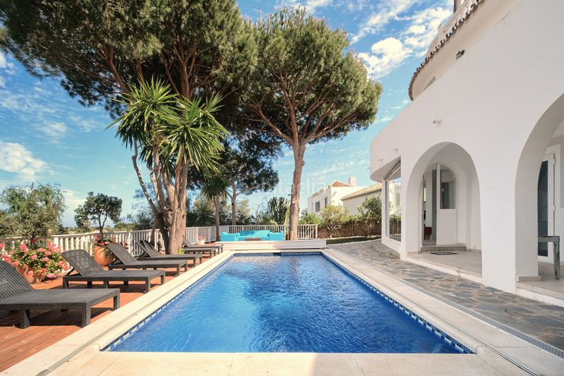 Foto 440f7387-e3f3-4ed1-a2d6-68271ef1f47c. Xalet amb calefacció aparcament piscina a Centro Mijas