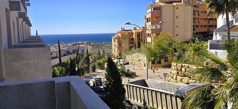 Foto 4d4eaaf3-95ce-4522-9cd3-093defd017fd. Apartament amb calefacció aparcament piscina a Riviera del Sol Mijas