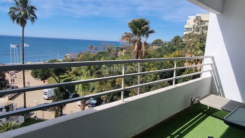 Foto 0a0c6f4f-3ff3-4705-9478-e1533fc1cda5. Estudi amb calefacció aparcament piscina a Calahonda Mijas