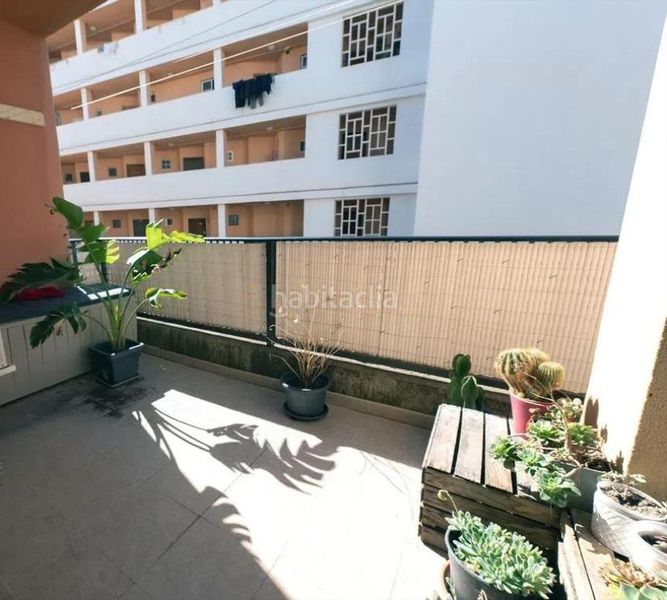 Foto 541a0268-4cdd-4c0c-8eb8-070a1315ea07. Apartament amb calefacció aparcament piscina a Manantiales-Estación de Autobuses Torremolinos