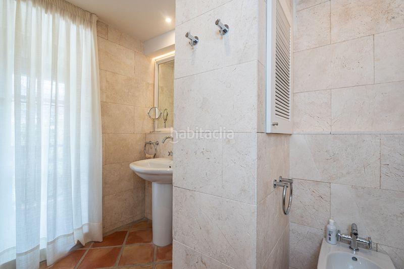 Foto efb27dce-b015-4b88-9825-8c1ab383bce7. Edifici a Las Gaviotas - Carvajal Fuengirola