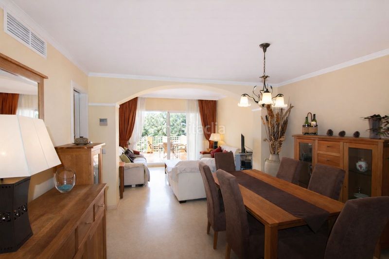 Foto 995676c9-e955-40b5-bf68-522c63330409. Apartament amb calefacció aparcament piscina a Elviria Marbella