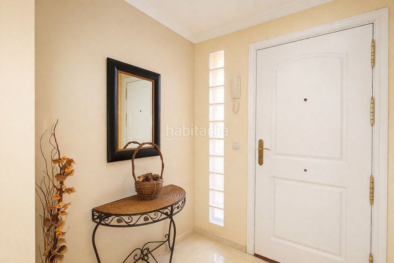 Foto dd92d097-0408-4007-9fd8-43eb30207f0e. Apartament amb calefacció aparcament piscina a Elviria Marbella