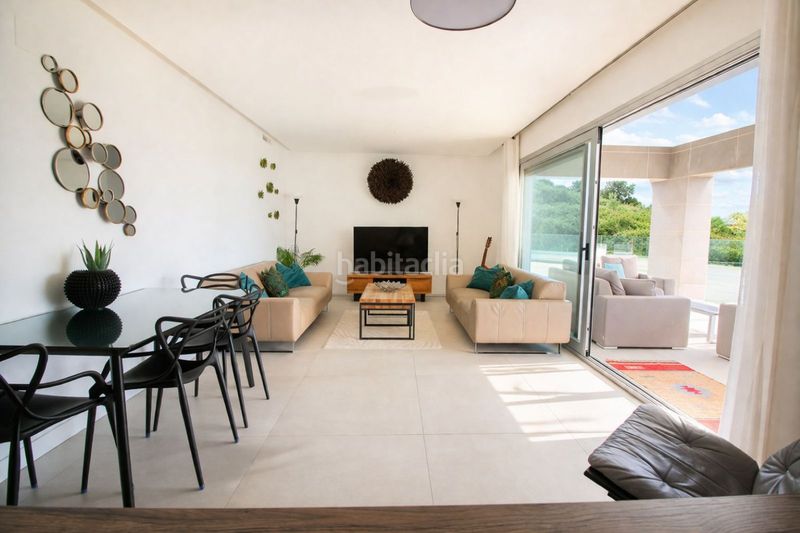 Foto 1779e112-3175-472b-8067-d670e7ce4ca1. Planta baixa amb calefacció aparcament piscina a Mijas