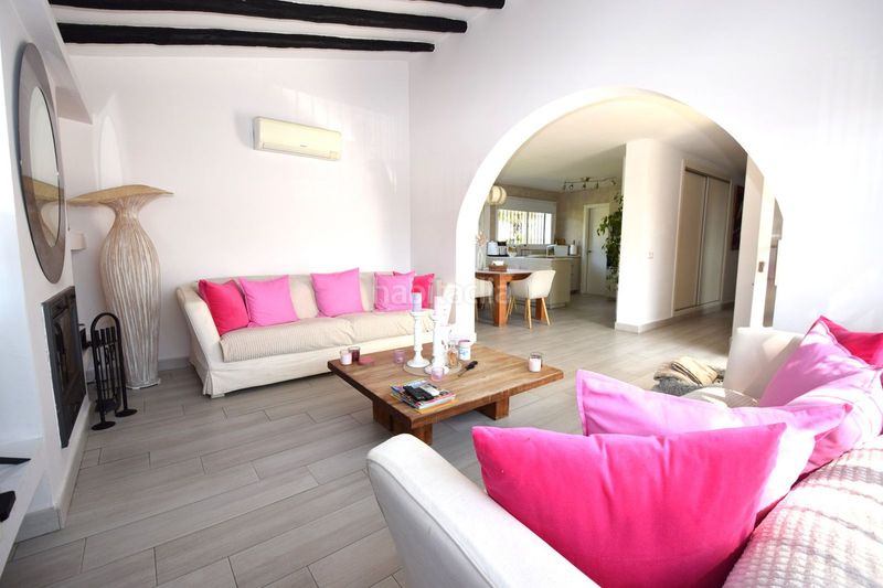 Foto 9bd2c5a2-6788-448b-a807-3f9fd13644c7. Xalet amb calefacció piscina a la cala Mijas Mijas