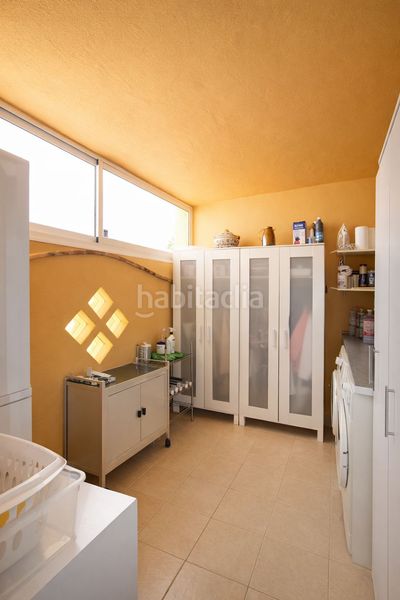 Foto 654381bd-95b8-4dd6-b331-0e233b164fb6. Àtic amb calefacció aparcament piscina a Elviria Marbella