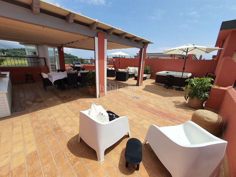 Foto f3647252-0ef8-4070-bd06-a62add664b64. Àtic amb calefacció aparcament piscina a Centro ciudad Fuengirola