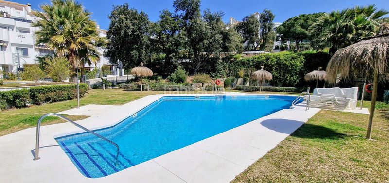Foto 00e5a589-78fc-49f4-a56e-4b2cb3d4b859. Casa adossada amb calefacció aparcament piscina a Marbella