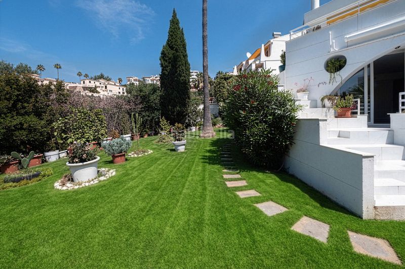 Foto cbb3660e-8d12-4252-814d-f6dc89e119b3. Casa pareada  de 4 dormitorios en Calahonda en Mijas